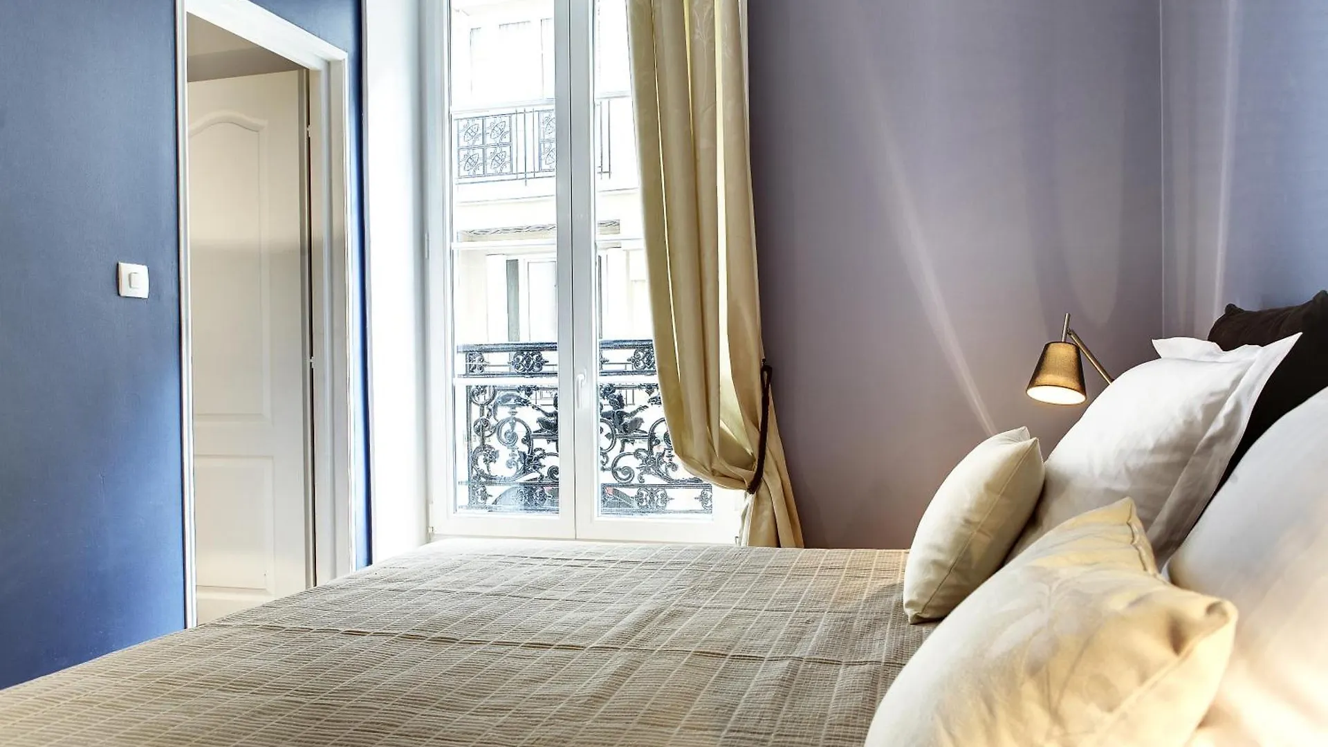 Paris Marais Central Residence 0*,